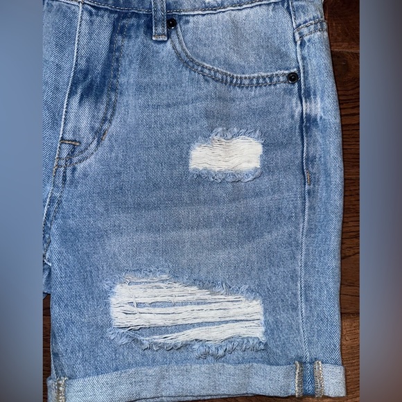 BUFFALO DAVID BITTON Billy Boyfriend Denim Jean Shorts 25 NWT - Picture 5 of 9